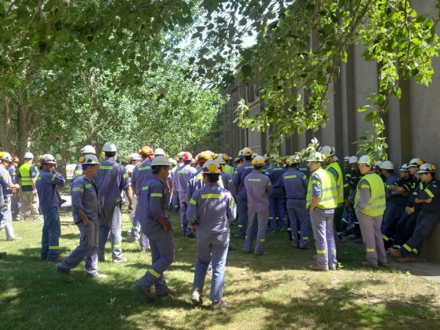 Despidos y paro en la empresa Cementos Avellaneda